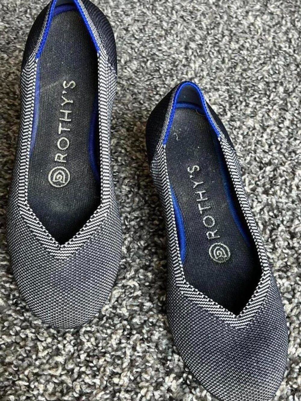 Rothy's Black and Gray Mary Jane Ballet Flats Size 6 Minimalistic Soft Girl Tabi